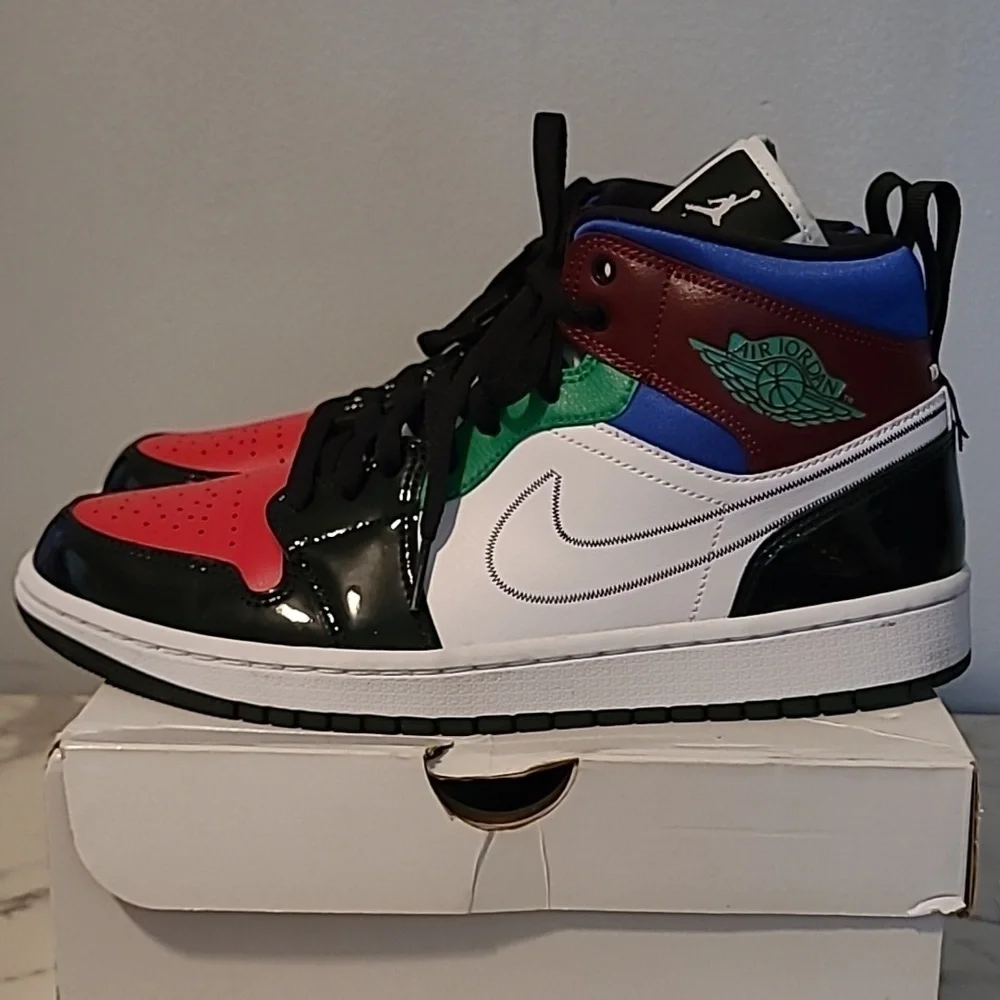 Air Jordan 1 Mid SE Wmns Size 11 Nike Athletic Basketball Sneakers Shoes